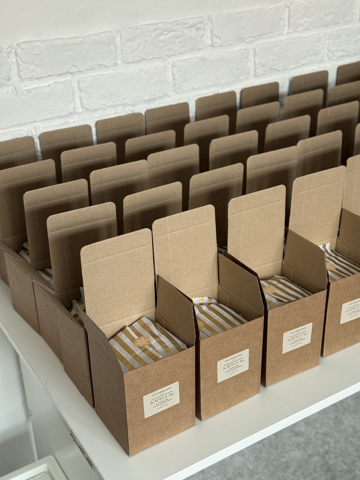 Caja carton corrugado10x10x11 DOCENA